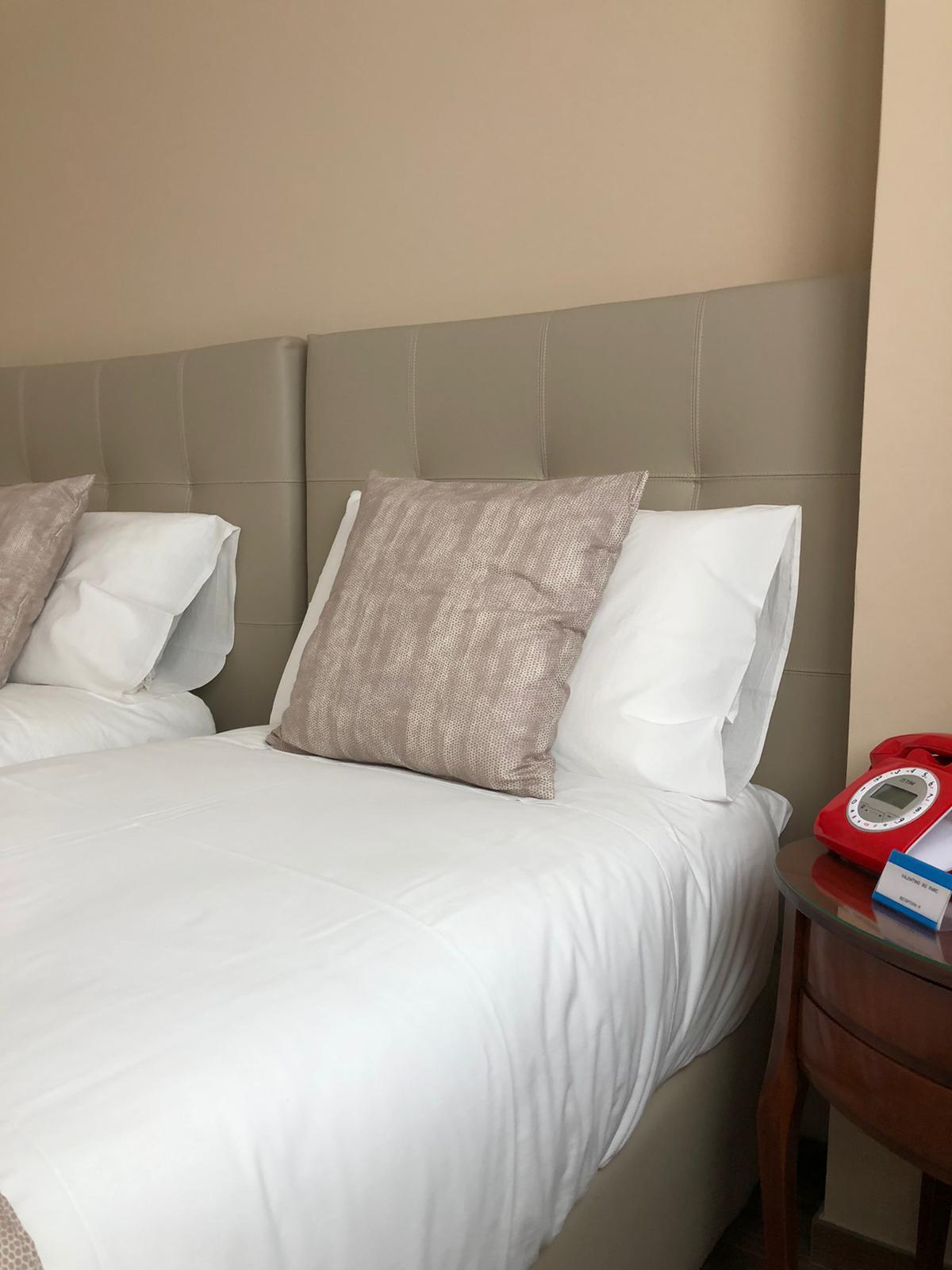 Hotel Valentino Du Parc Turin Room photo
