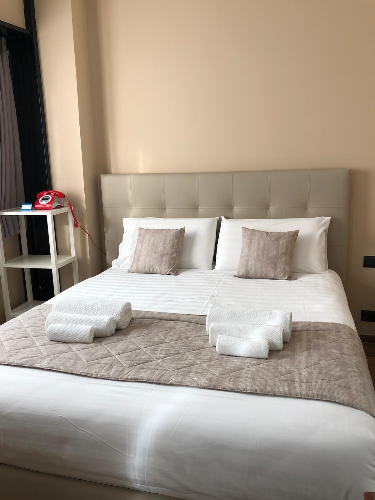 Hotel Valentino Du Parc Turin Room photo